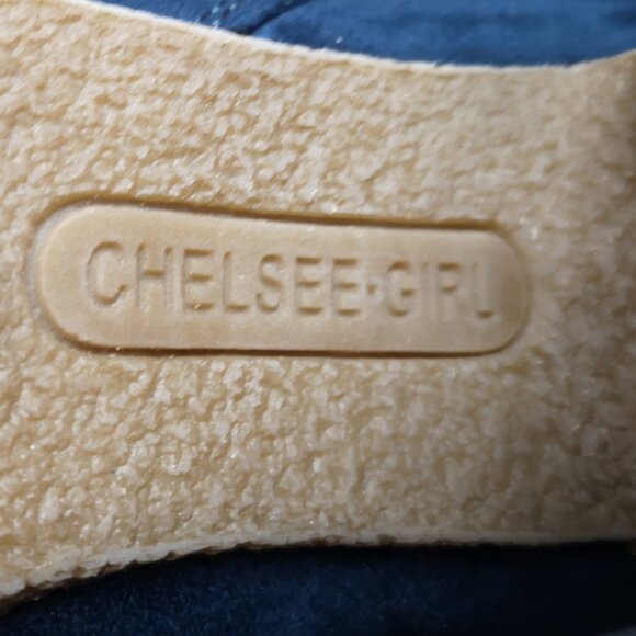 Chelsee-Girl Exalted Ladies Size 7 Navy Faux Fur Lined Faux Suede Booties - Picture 3 of 9